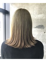 ガルボ ヘアー(garbo hair) #マット#くすみカラー#外ハネ