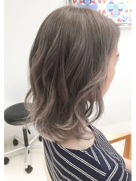 デイズ(days) 外国人風にイメチェン☆オリーブアッシュグレージュカラー