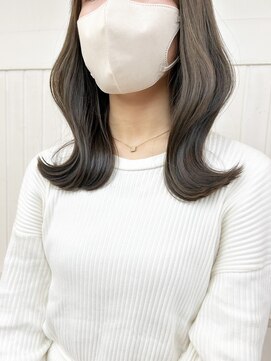 ナンバー ジルバ 立川(N° jillva) 大人かわいいくびれミディ/ペールベージュ