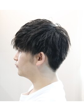 ウィスカーヘアー(whisker hair) 重めツイスぱ