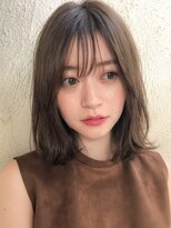 ノイ(noi)&nbsp;顔周りレイヤーカットグレージュカラーくびれボブショートカット