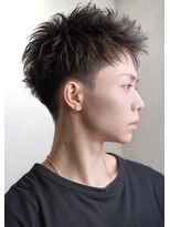 ゼロ 渋谷(XeRo)&nbsp;ツーブロック刈り上げアップバング 【ソフトツイストパーマ】