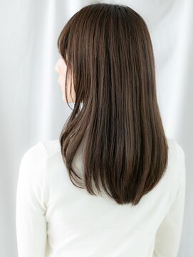 ヘアーリゾートパル(HAIR RESORT PAL) 斜めバンググレーベージュ艶感ストレートc天王台20代30代40代
