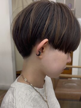 シャロン(SHARON) 【SHARON 原宿】20代30代40代 人気 ハイライト マッシュショート