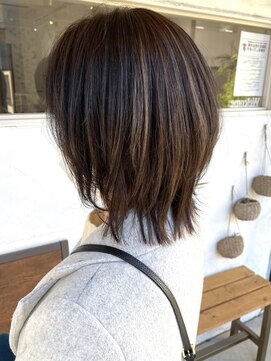 アニー 松戸(ANNI) ミディアムヘア/暗めカラー/グランマッシュ/松戸駅