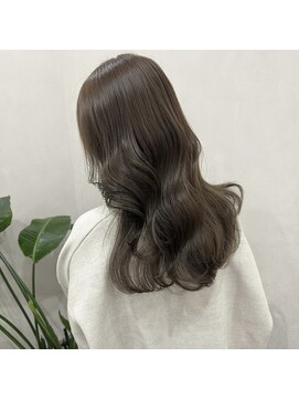 スターク(stark) オリーブ/透明感カラー/姫路/姫路レイヤー