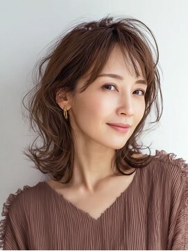 白髪ぼかし似合わせ大人ミディアムレイヤー30代40代50代60代◎