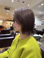 ルッツ(Lutz. hair design)&nbsp;12/10 パッツン切りっぱなしボブ 《kiyoka》
