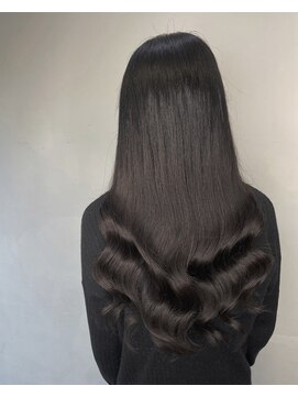 フツーロ 栄(FUTURO) プルエクステ