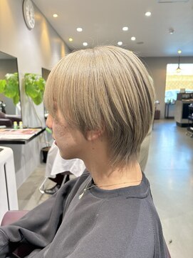 マノニコ(mano-nico) メンズハイトーンウルフ