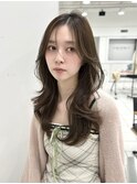 レイヤーカット　ベージュカラー　顔まわりカット