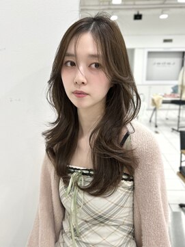 ユーフォリア 渋谷グランデ(Euphoria SHIBUYA GRANDE) レイヤーカット ベージュカラー 顔まわりカット