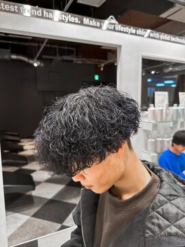 ルーストデラックス 京都河原町三条(ROOST dx) 波巻きマッシュ