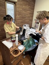 ジュエ ア カシュカシュ(Favorite Hair Jouer a Cache Cache) ノリ&タニ カラースパ
