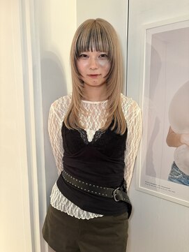 シータ(sheta) 【表参道sheta小林】小顔レイヤーカットクラゲヘアーハイトーン