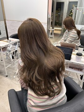 韓国へア/レイヤー/顔周り/ボブ/透明感カラー
