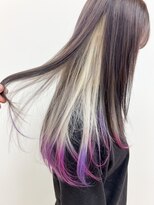 シイノ(Siino)&nbsp;透け感ブラウン（ブリーチベース）とインナーカラー