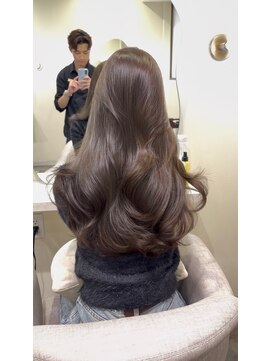 シュガー(Sugar) 透明感カラー/ワンホンヘア/韓国ヘア/顔まわり/大阪/梅田