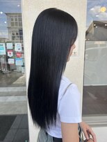 デュールイースト(Duul East)&nbsp;艶髪ストレート、ダークカラー