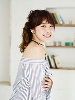 アース オーセンティック 長崎浜町店(EARTH Authentic) 5分でできる大人のポニーテール