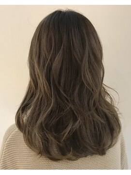 グッデイ ヘアー(GOOD DAY HAIR) 【GOOD DAY HAIR】《セミディ×シアーグレージュ》　     下北沢