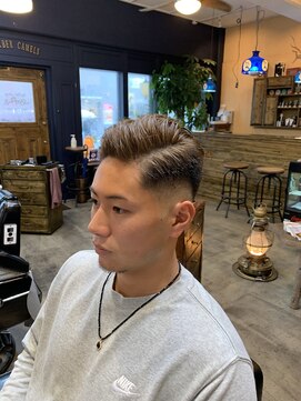 バーバーショップ キャメルズ(BARBER SHOP CAMELS) スキンフェード