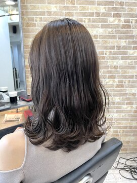 ペアル(PEAAL) ミルクティー　ミルクティーカラー　波巻きウェーブ　ロブ