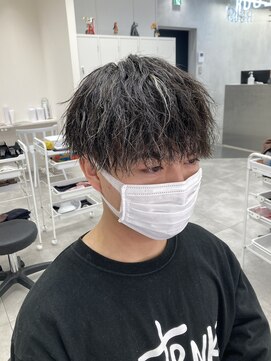 ルースト 西院店(ROOST) ツイストハイライト