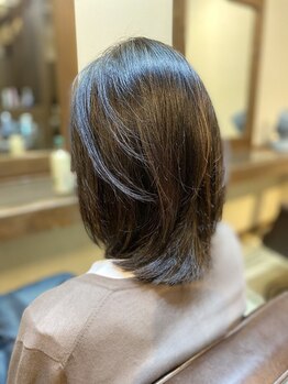 ヘアサロン ソラ(hair salon SOLA)の写真/カフェのようなお洒落な店内で極上のひとときを…。どこから見ても可愛くなりたいあなたのお悩みにお応え◎
