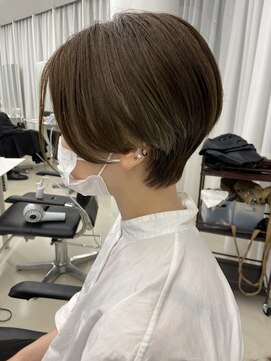 ネウィ 池袋(newi) マッシュショート