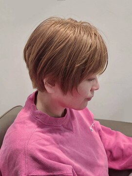 【南部担当】ショートカット×ミルクティーブラウン
