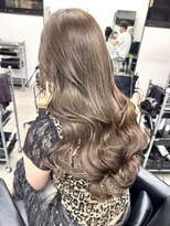 キラ 渋谷(KILLA)&nbsp;ココアベージュ/オリーブグレー/小顔/黒髪/クラゲヘアー/渋谷