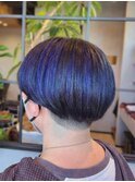 艶感インディゴブルー！個性を纏うモードな刈り上げボブ[成田]