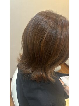 オートクチュール ランコントレ 七条店(Haute Couture Rencontrer) 大人っぽミディアムヘア