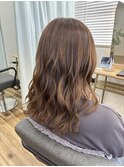 ベージュカラー×表面レイヤーコテ巻き仕上げ