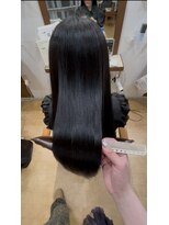 カラーサロンビスカリア 相模原エリア 淵野辺駅店(Color salon Biscaria) 透明感で魅せるダークグレージュ艶髪