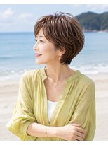 バグズ(Baguz) 50代60代大人美人丸みショート小顔艶カラー上品スタイル