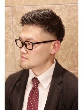 バルビエ グラン 銀座(barbier GRAND) フェードカット/かき上げヘア/涼しげヘア