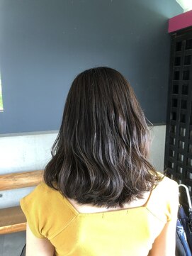 ナトゥーラ 岐阜(Natura) ダークグレージュ