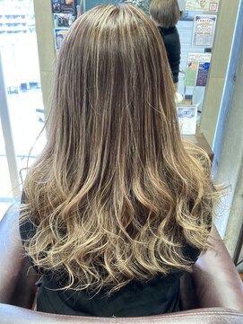 リバイブ ヘアー リュッカプラス(Revive Hair Lycka+) ハイライト