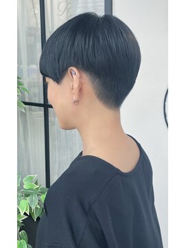 アイル(I'll) [Hair Make I`ll 奈良]刈り上げマッシュショート