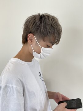 トナリ(tonari) greige