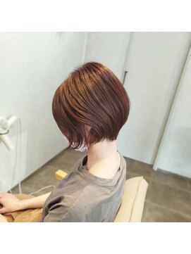 ティクルピンク(Tickled Pink) 〈Tickled Pink ティクルピンク〉ショートボブ