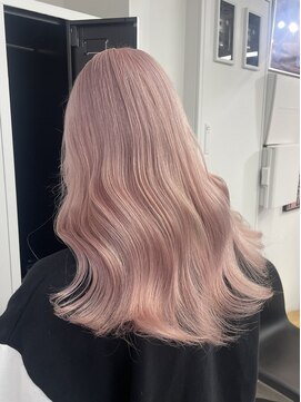 ペレ 渋谷(PELE) 黒髪/グレーベージュ/ハイトーン/ブリーチ/渋谷