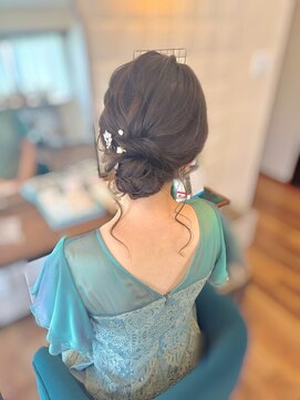 メゾンドミニョン(Maison de Mignon) 列席・パーティヘア