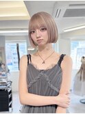 ハイトーンカラー/ホワイトミルクティー/ベージュカラー/ボブ
