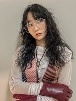 ムク(MUKU)&nbsp;暗髪ロングパーマ