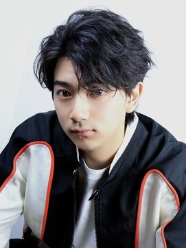 ルーシー 川越(LUCEY) センターパートフェザーパーマシャドウパーマメンズパーマ