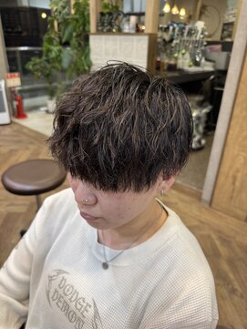 シーバイシオン(Sea by sion) 波巻きパーマ