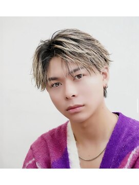 ゴールドシブヤ(GOALD SHIBUYA) フェザーショート